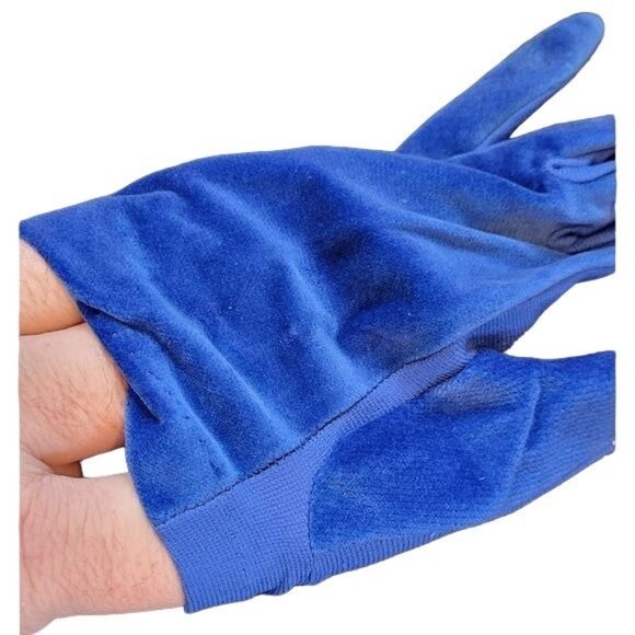 Beautiful Colbat Blue Velvet and Gold Accent Clutch Purse with Matching Gloves - Picture 13 of 16